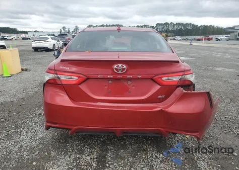 2019 Toyota Camry L z USA, uszkodzony, nr VIN 4T1B11HKXKU287596